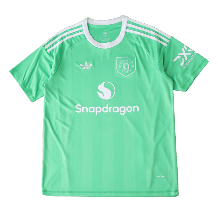 3 25/26 Goalkeeper Shirt